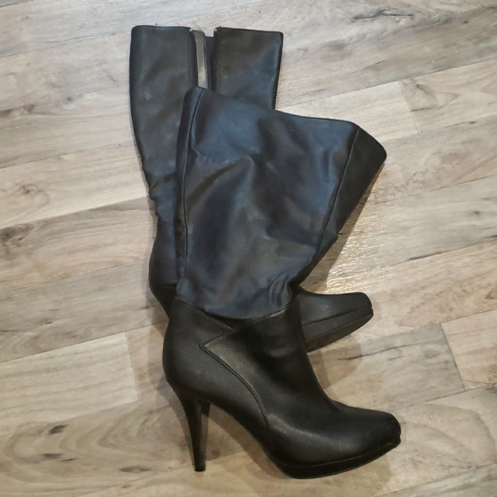 Fioni Size 7 Black High Heel Leather Boots